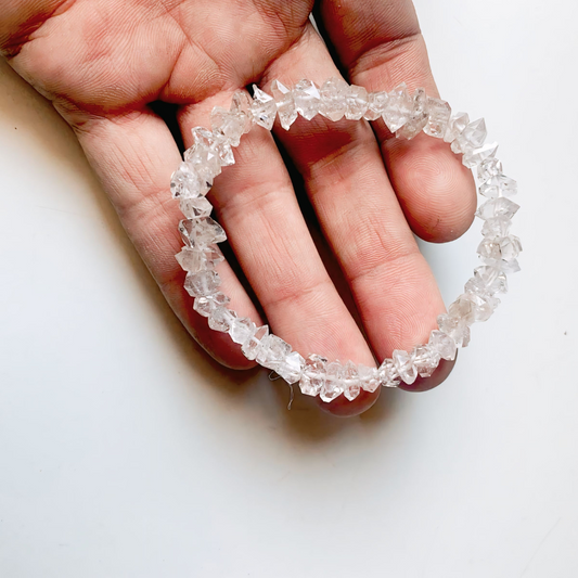 Natural Clear Quartz Chips Bracelet – Handmade Boho Gem